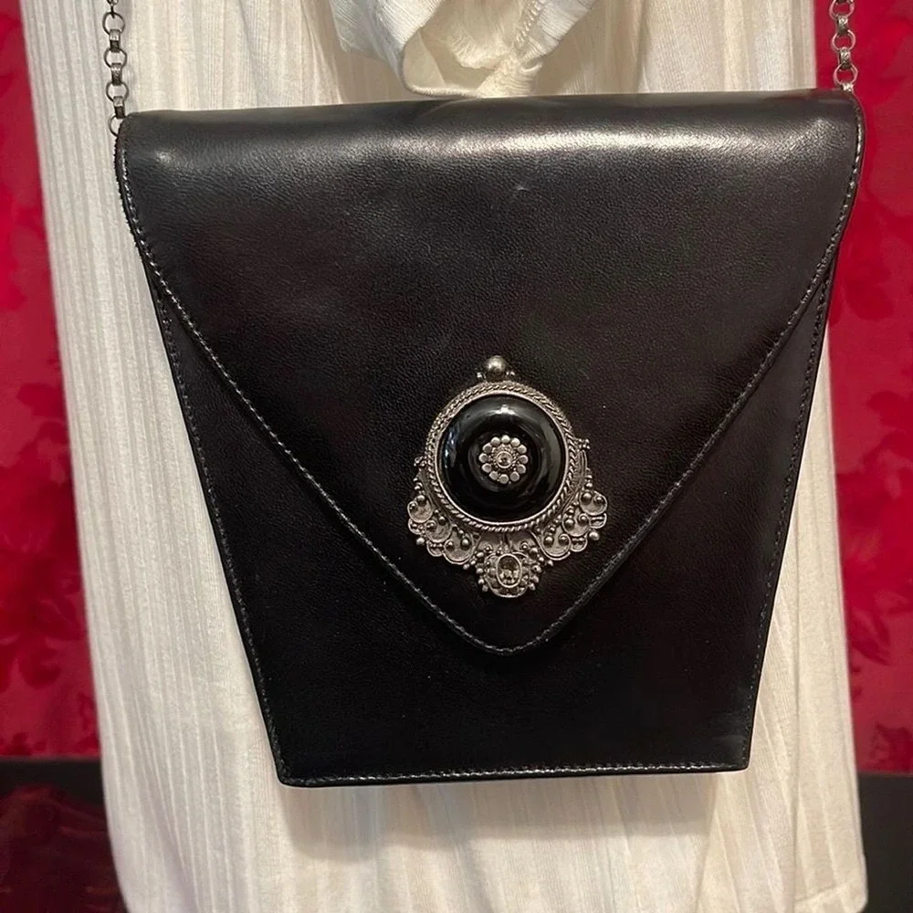 Todd Anthony‎ Leather Saddle Bag Black Onyx Metal Embellishment Beaded Chain.